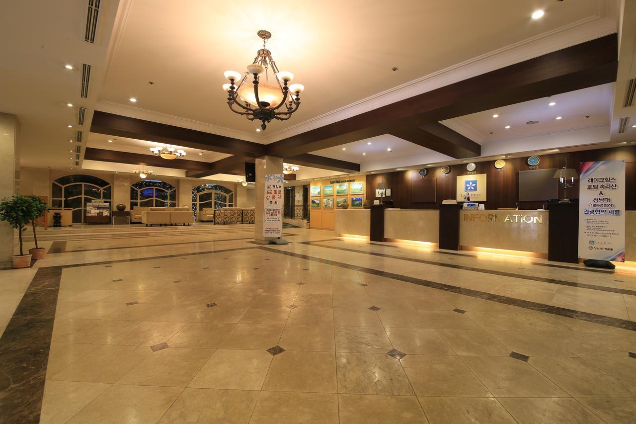 Lake Hills Hotel Songnisan Boeun エクステリア 写真
