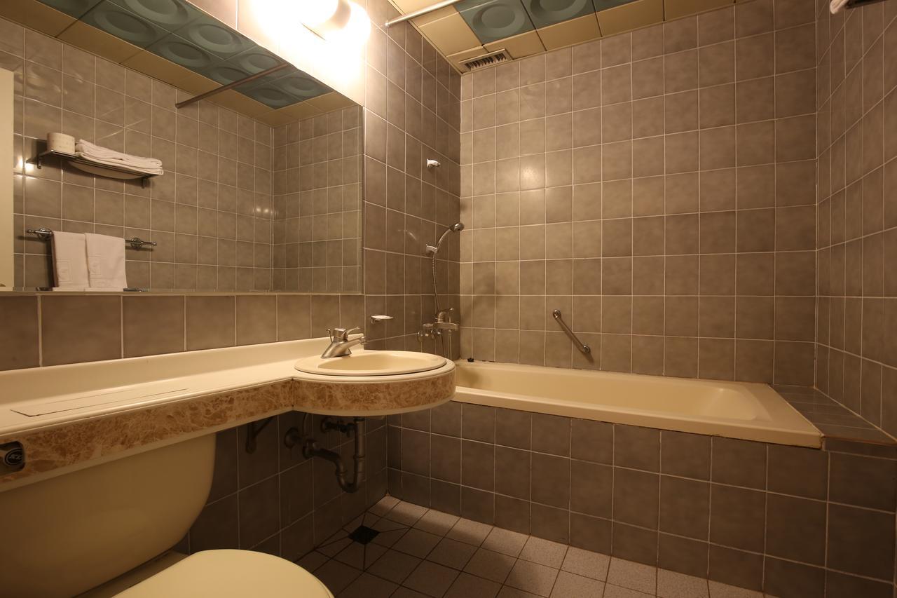 Lake Hills Hotel Songnisan Boeun エクステリア 写真